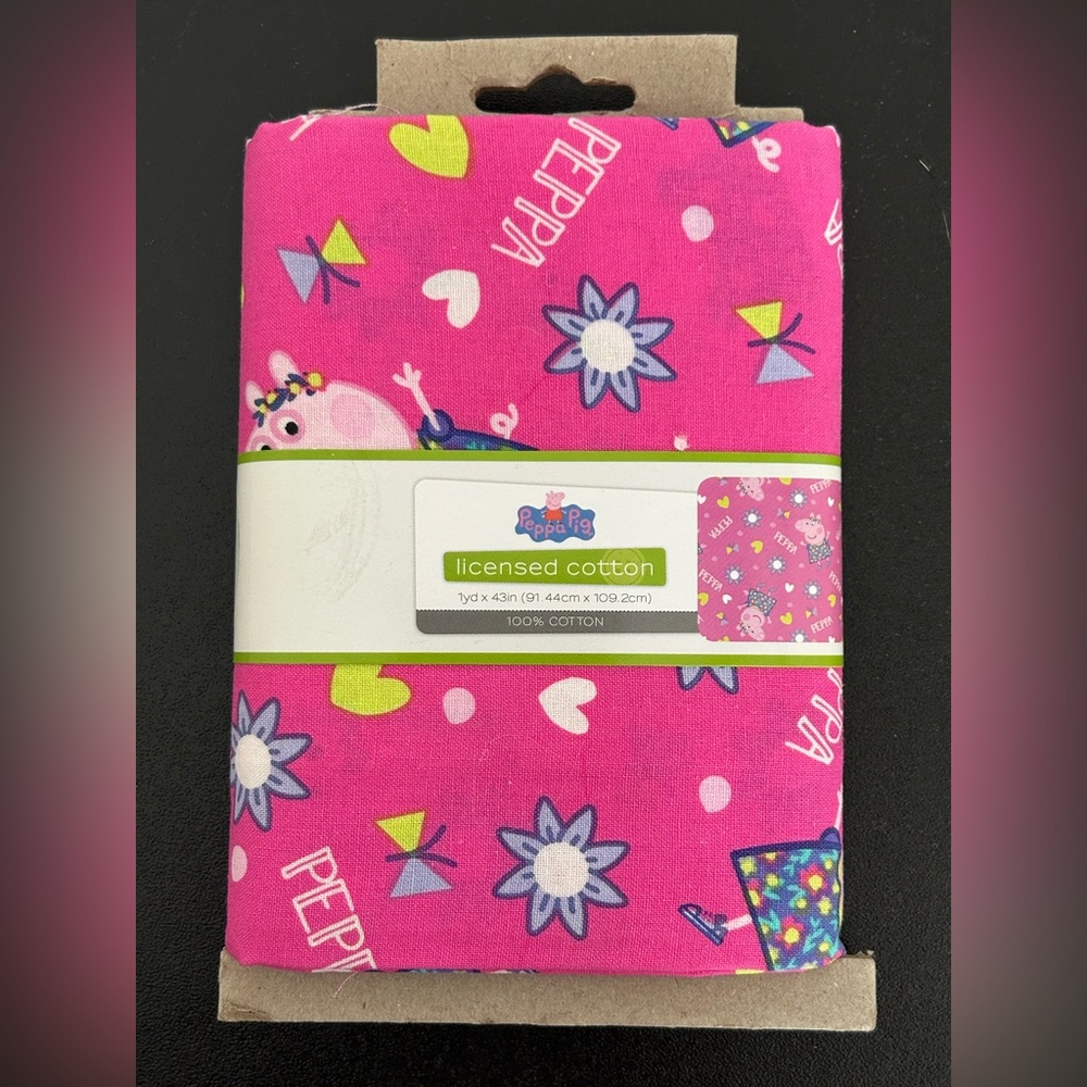 Peppa Pig Toss Cotton Fabric Pink 1 Yard New